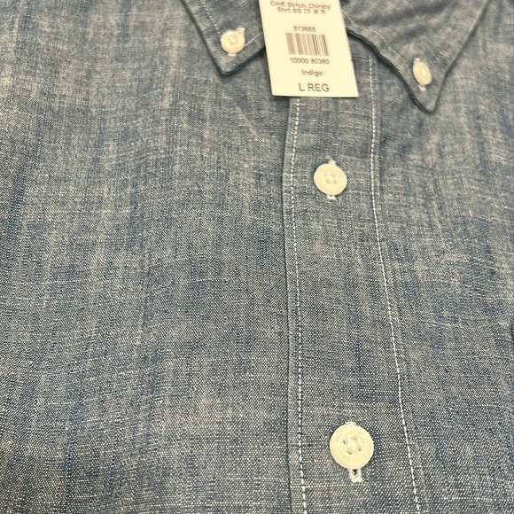 LLBean Men's Comfort Stretch® Chambray Shirt, Traditional Untucked Fit - Picture 7 of 7
